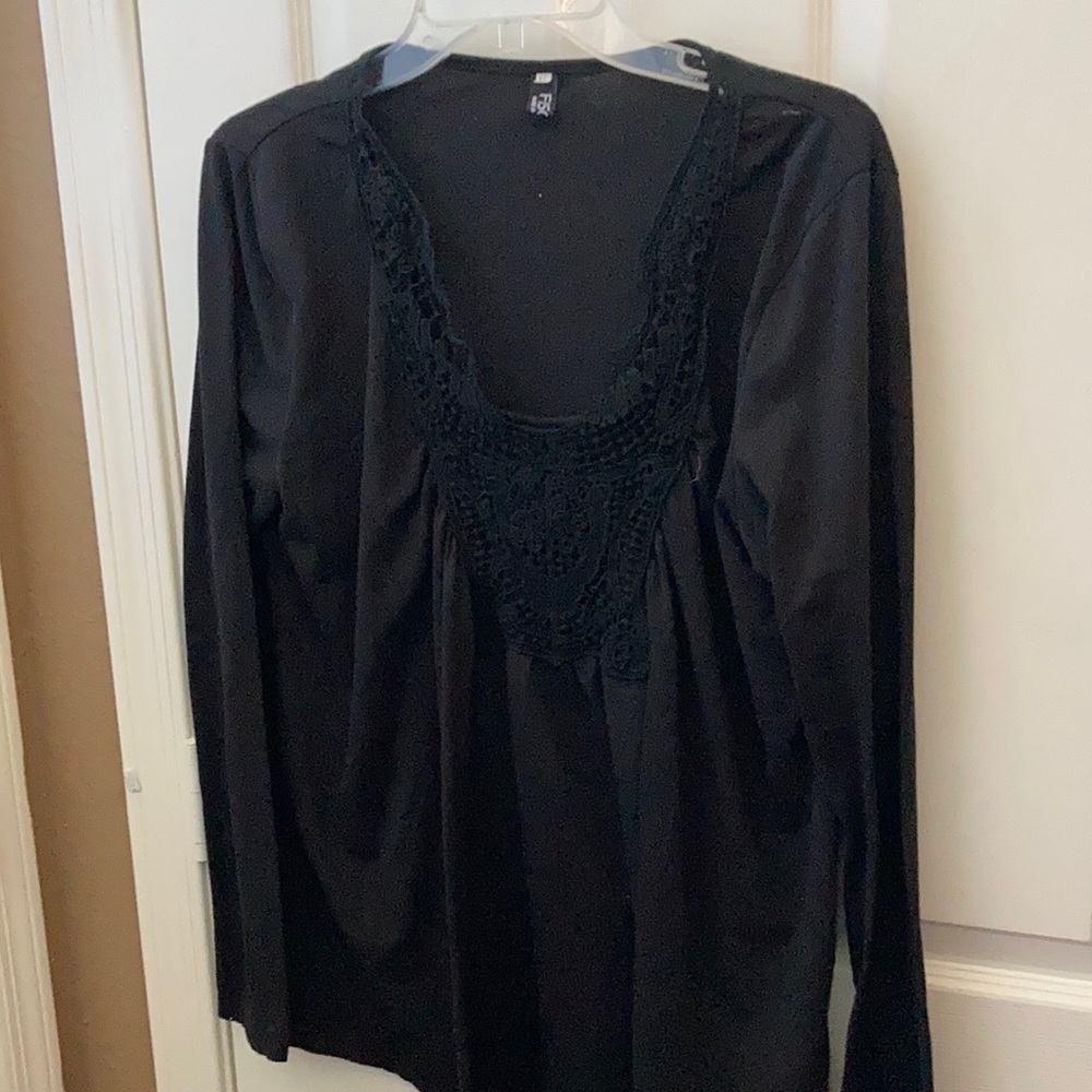 FINAL MARKDOWN LADIES fisoul top xl